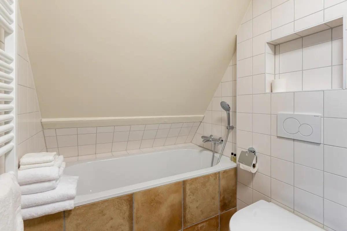 Boutique Hotel Jongwijs Westzaan Kültér fotó